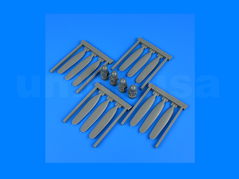 QB32258 B-24J Liberator propeller set 1/32